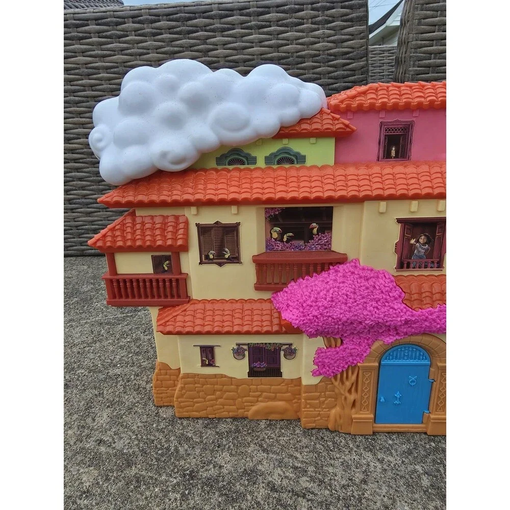 Disney Encanto Magical Casa Madrigal Dollhouse Playset House Figures WORKS